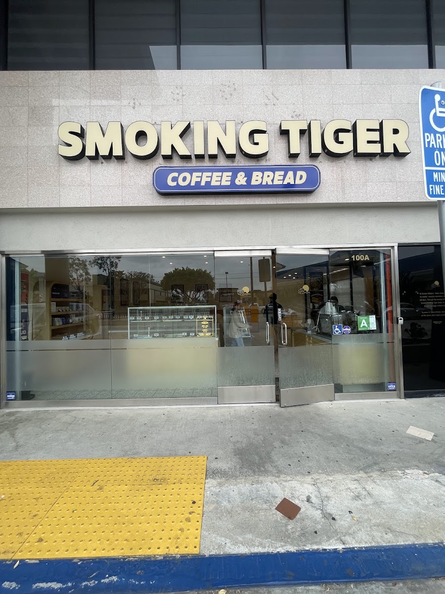 Smoking Tiger Coffee Lab
